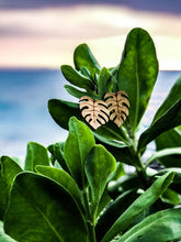 Load image into Gallery viewer, Hawaii Wood Earrings | MONSTERA
